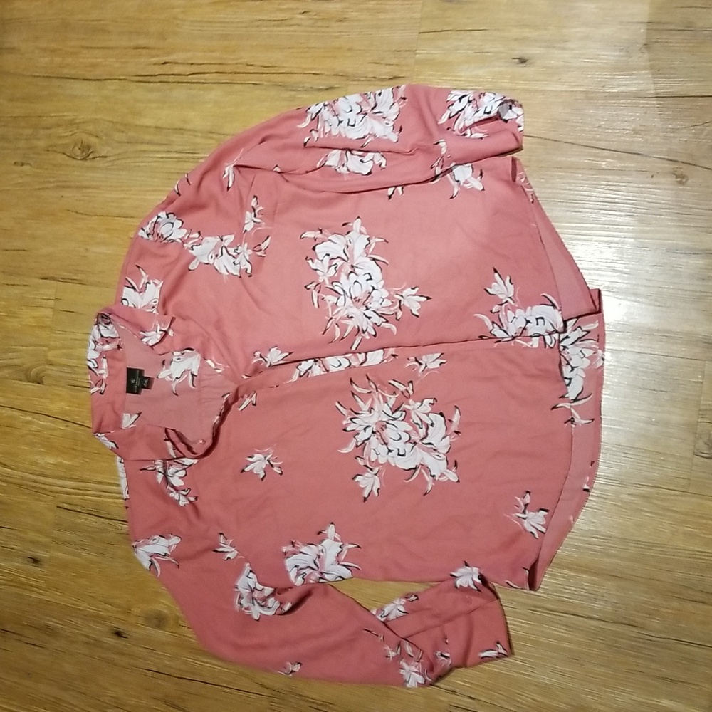 Worthington blush floral print button down shirt szPXL
